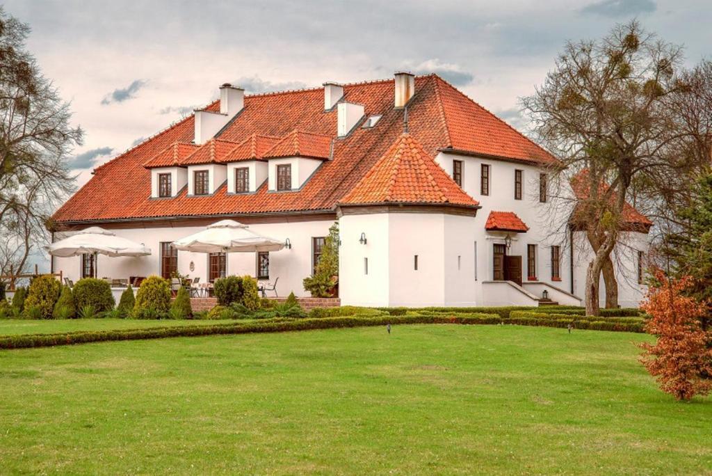 Bialy Dwor Bed & Breakfast Kwidzyn Eksteriør bilde