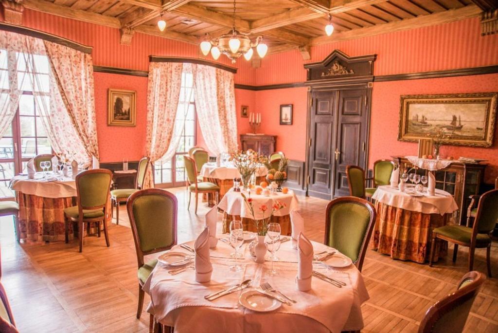 Bialy Dwor Bed & Breakfast Kwidzyn Eksteriør bilde